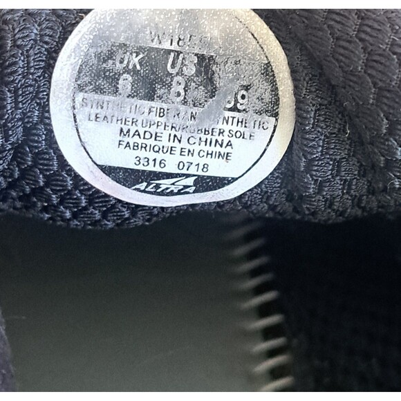 Altra Women’s 8 Lone Peak 4 Trail Running Shoes Gray Purple Hiking Sneakers - Picture 9 of 12